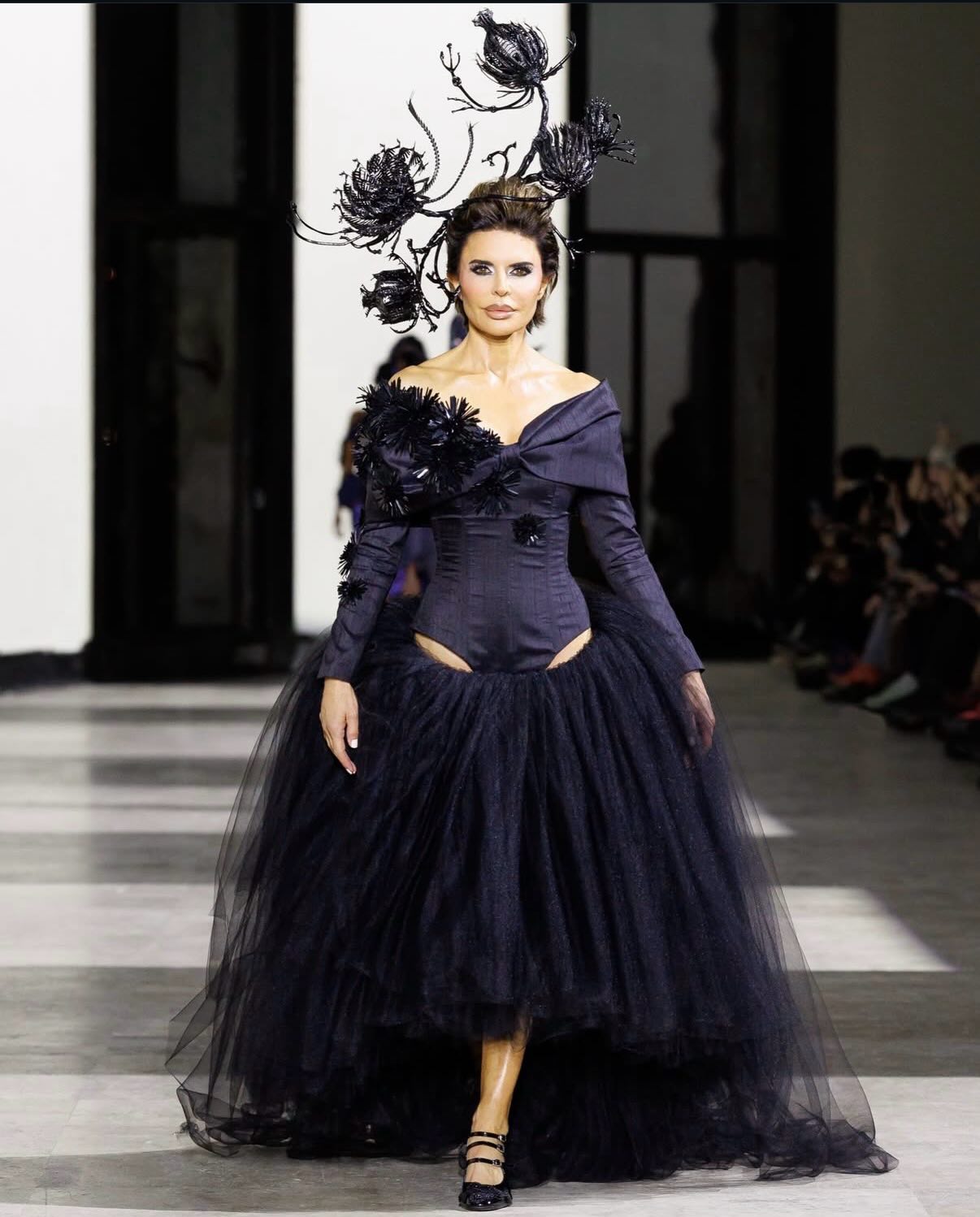 @kevingermanier « Les Chardoneuses » Spring Summer 26 collection closing Haute Couture Week in Paris

Production: @oboglobal