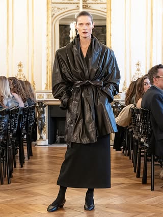 A few looks from the @magdabutrym Fall 26 « Zima » collection during @parisfashionweek