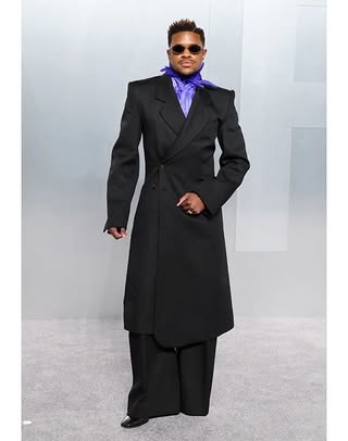 @jeremypope wearing @egon_lab during the @vanityfair Oscar Party hosted by @guiducci 

Photography @amysussmanphotos 
Styling @luxurylaw