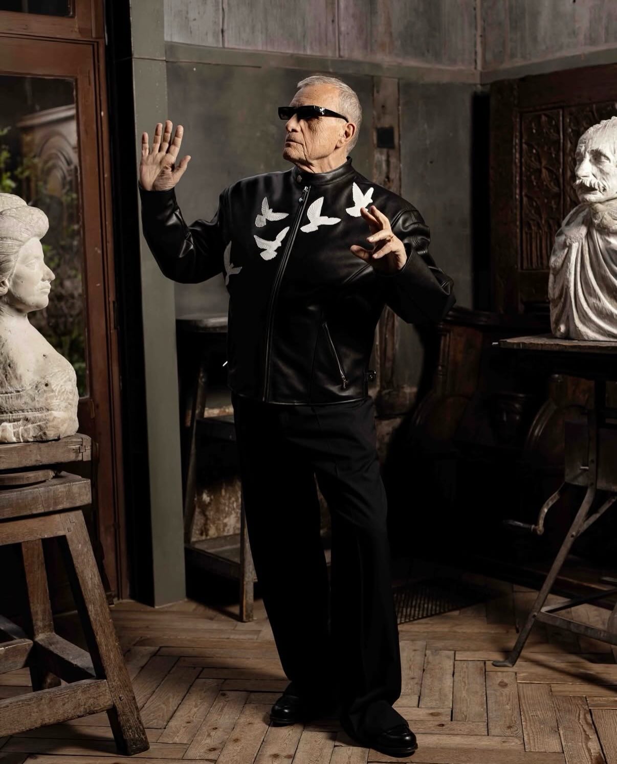 Jean-Charles de Castelbajac for @3paradis at Musée Bourdelle

Photography: @ismael.nebchi 
Styling: @eleonorecs 
Creative director: @emerictchatchoua